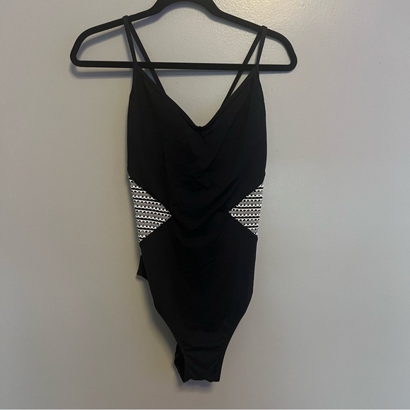 One Piece Swimsuit - Picture 2 of 7